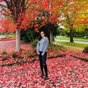 Meet your Posher, Mandy